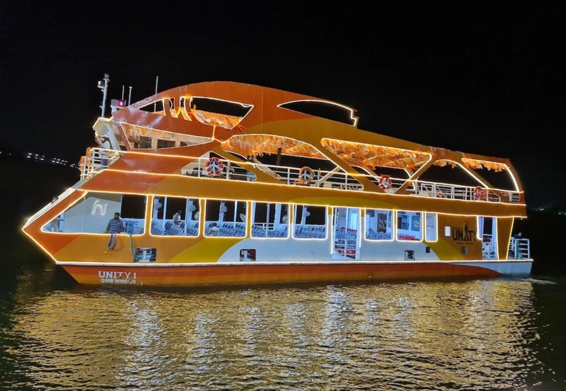 Ekta Dinner Cruise | SOU
